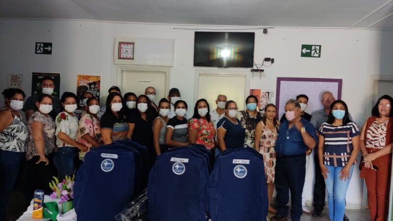 Agentes Comunitários de Saúde recebem novo uniforme em Santa Tereza de Goiás